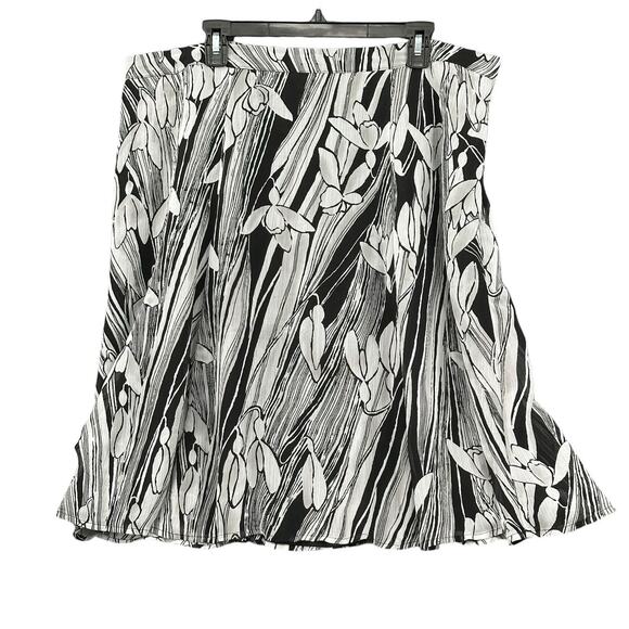 Covington Skirt Womens 16 18 Black Gray A-Line Floral Sheer Modest Office Church - Picture 1 of 5